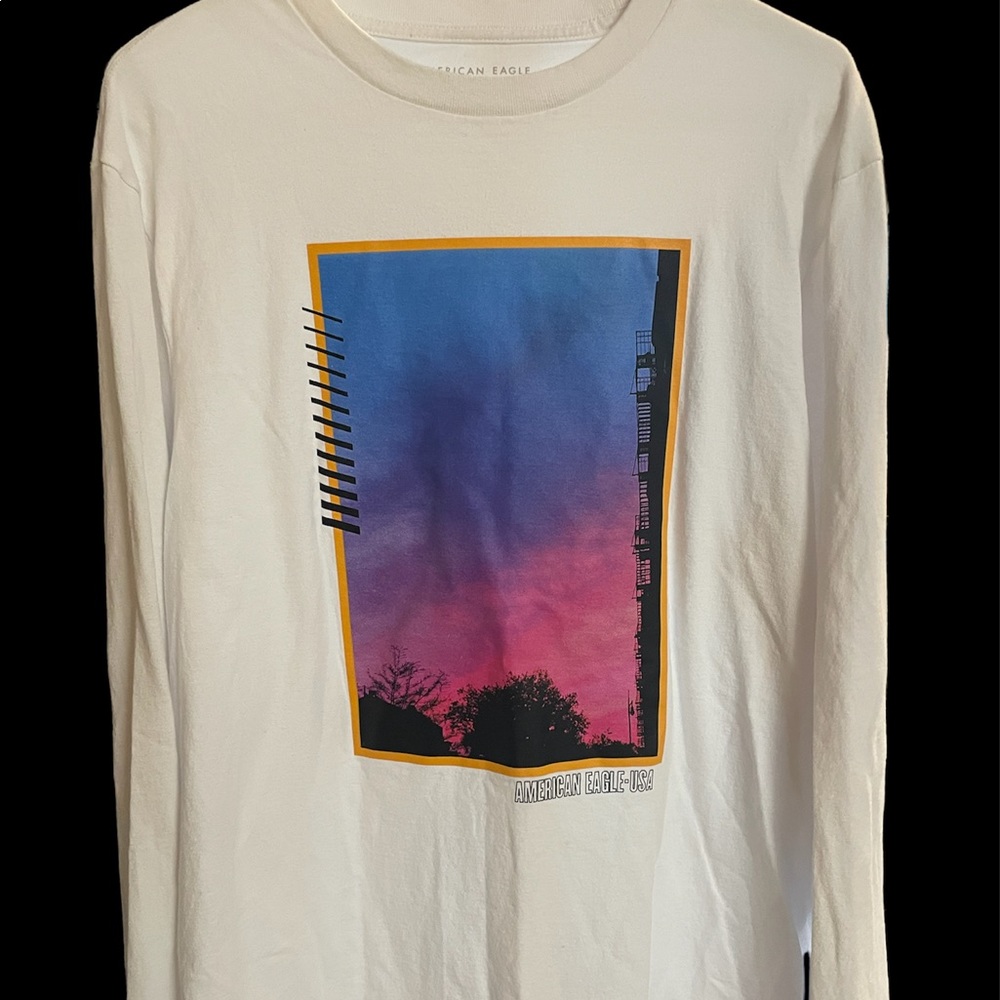 American Eagle long sleeve tee